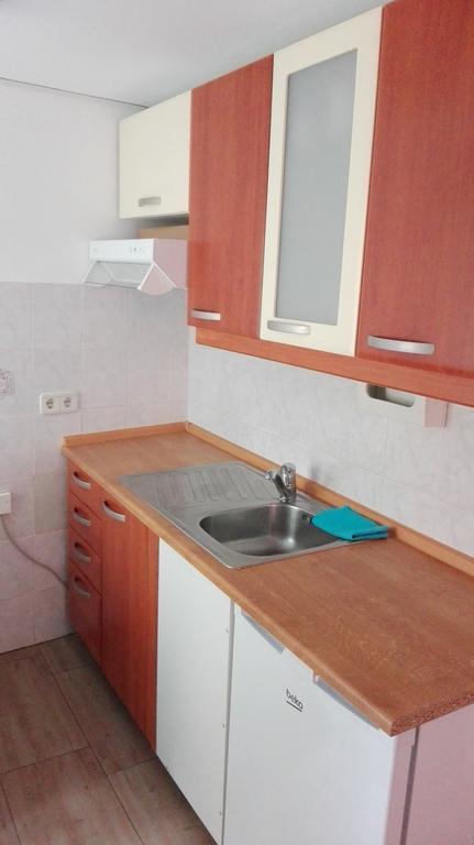 Apartments Dana Izola Esterno foto